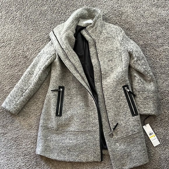 COPY - Calvin Klein Bucle Coat - Picture 5 of 9